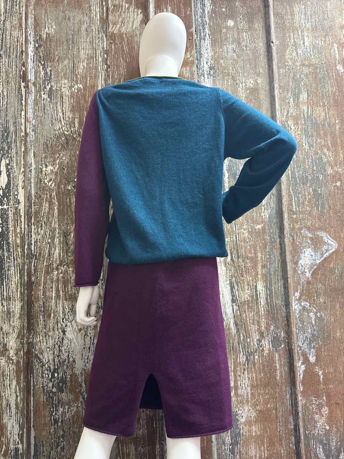 Hawico Size Small/Medium Blue & Purple Two Piece Set