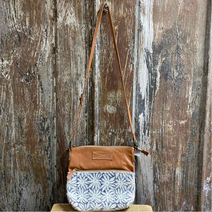 Myra Purse