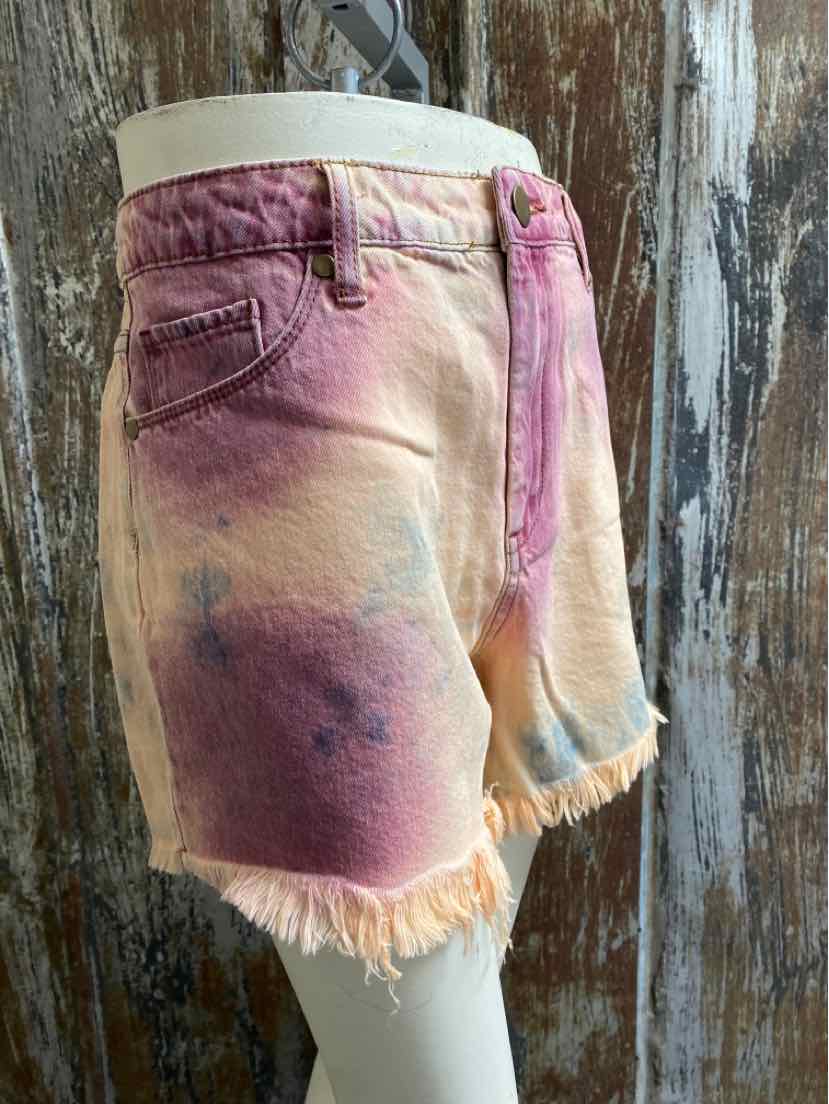 Easel Size Large (12/14) Pink Tie Dyed Shorts