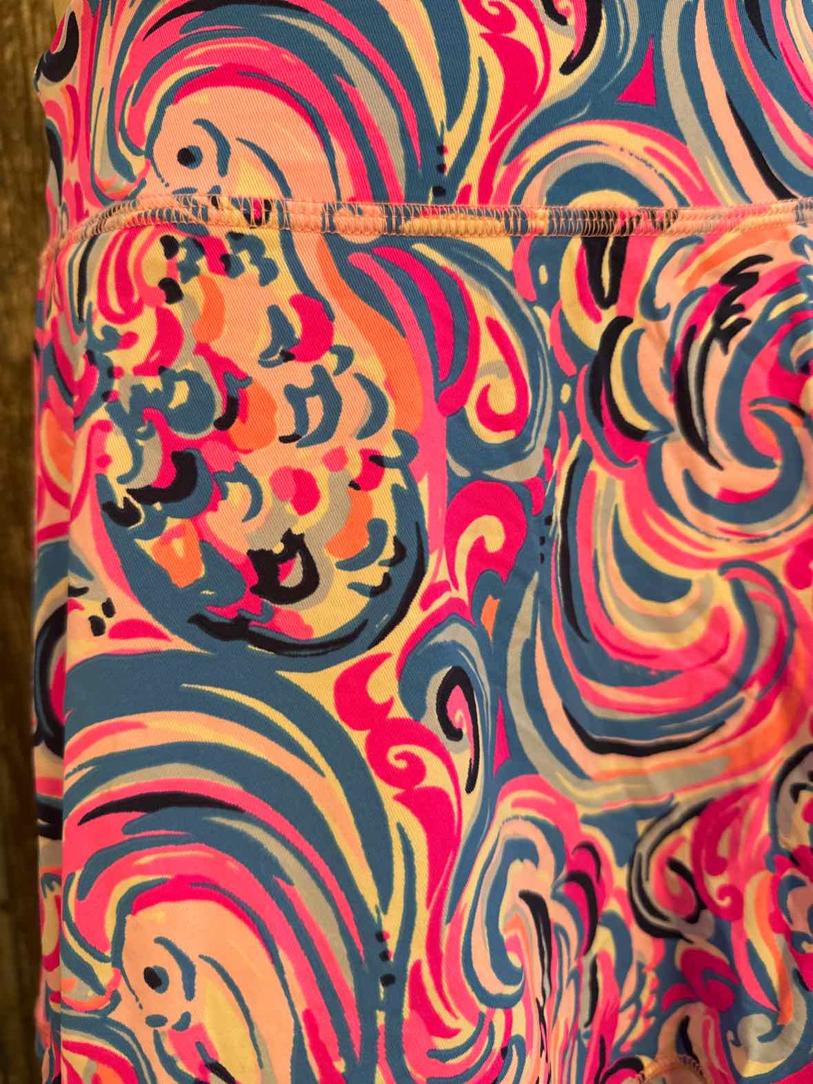 Lilly Pulitzer Size Small (4/6) Pink & Blue Print Skorts