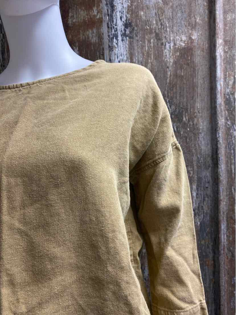 Elizabeth Suzann Size One Size Pear tops