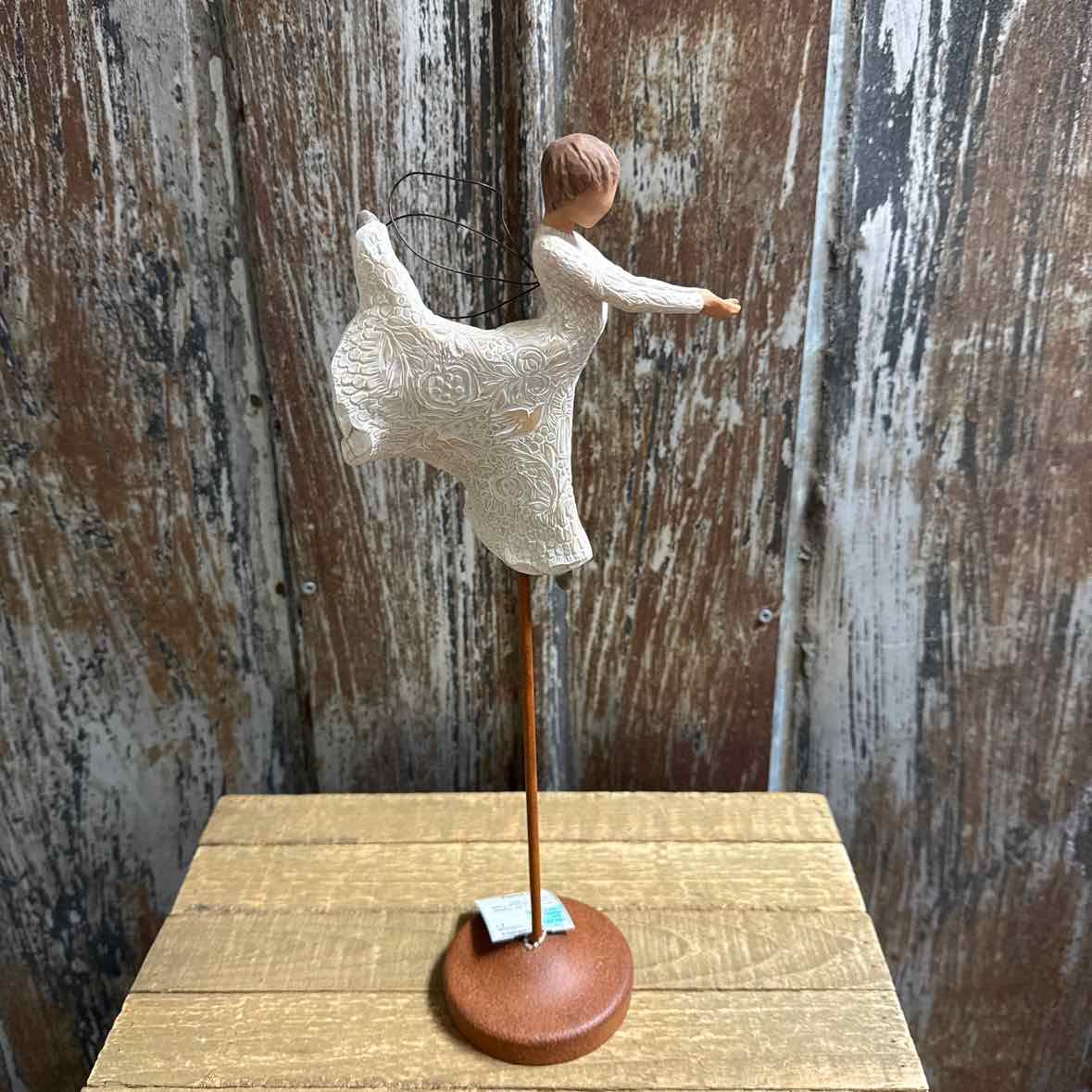 Willow Tree Decor