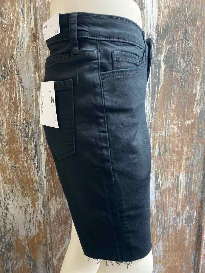 Vervet Size Medium (8/10) Black Shorts