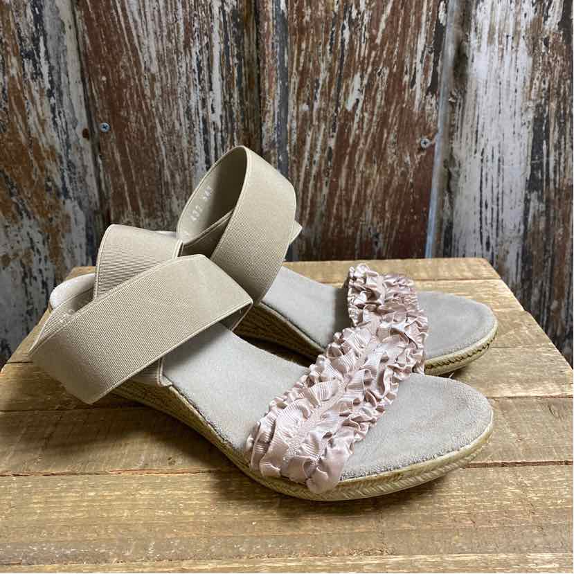 Charleston Shoe Company 9 Linen Sandals