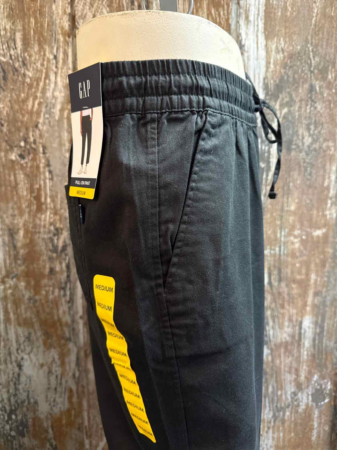 Gap Size Medium (8/10) Black Pants