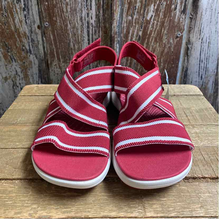 Clark's 7.5 Red Shoes