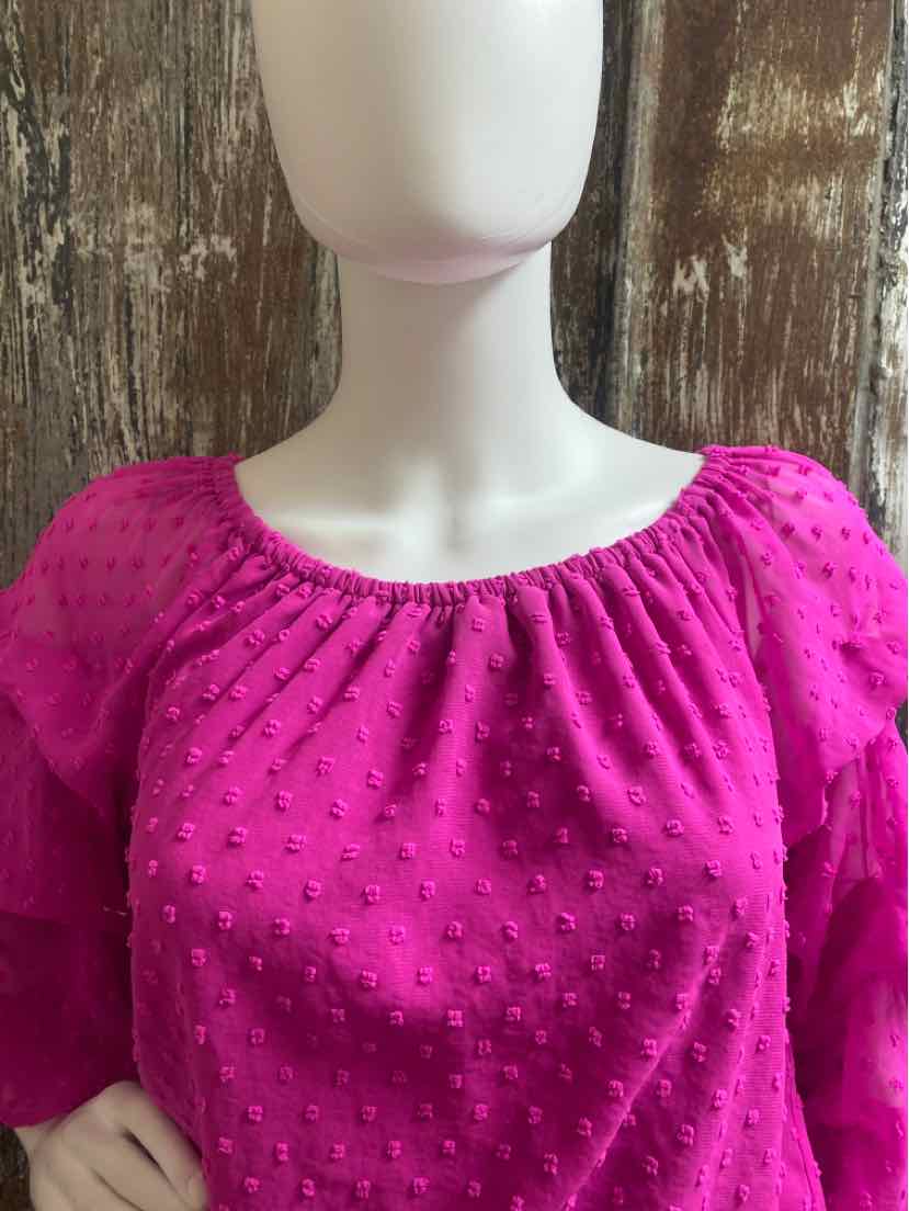 CeCe Size small Pink tops