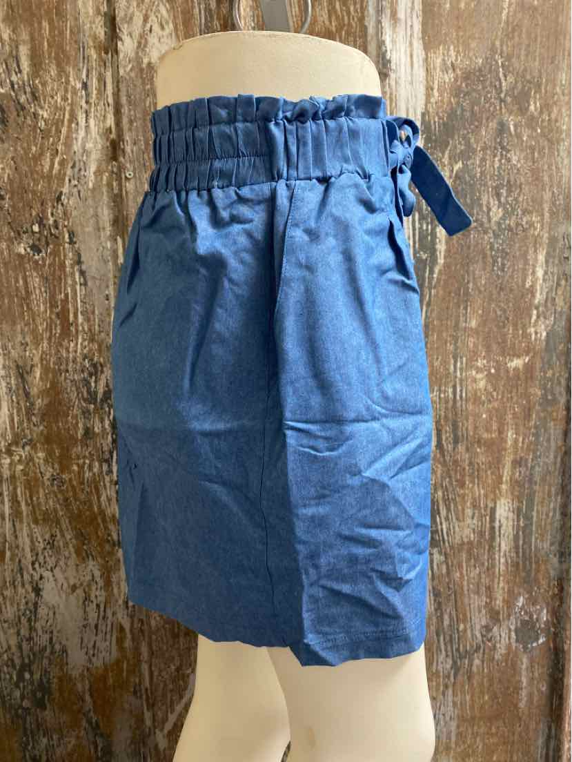 Space 46 Size Medium (8/10) Blue Shorts