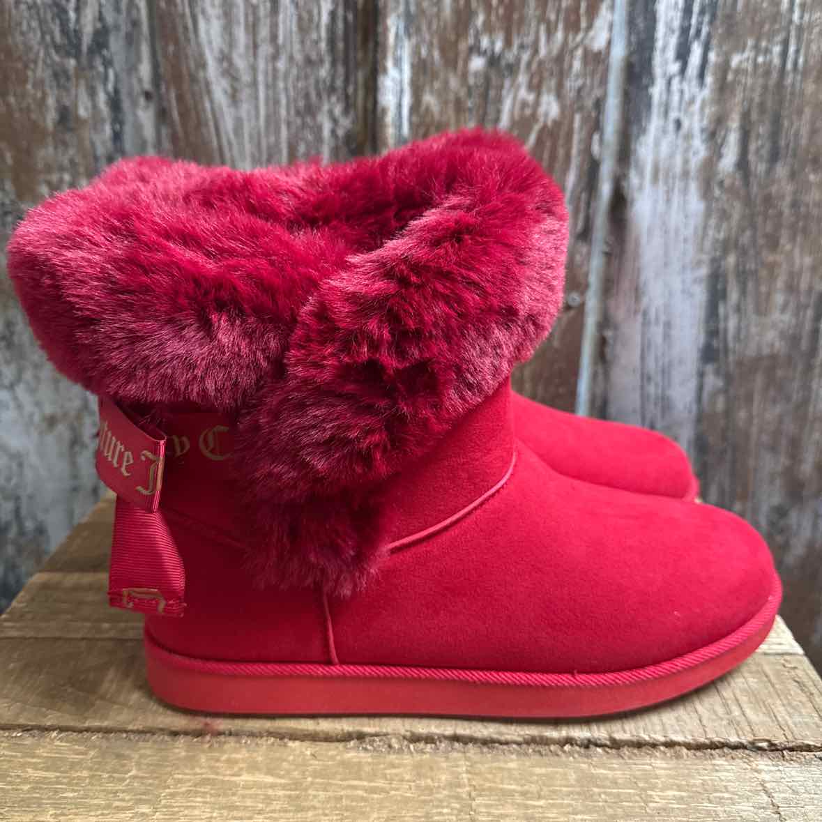 Juicy Couture 9 Red Boots