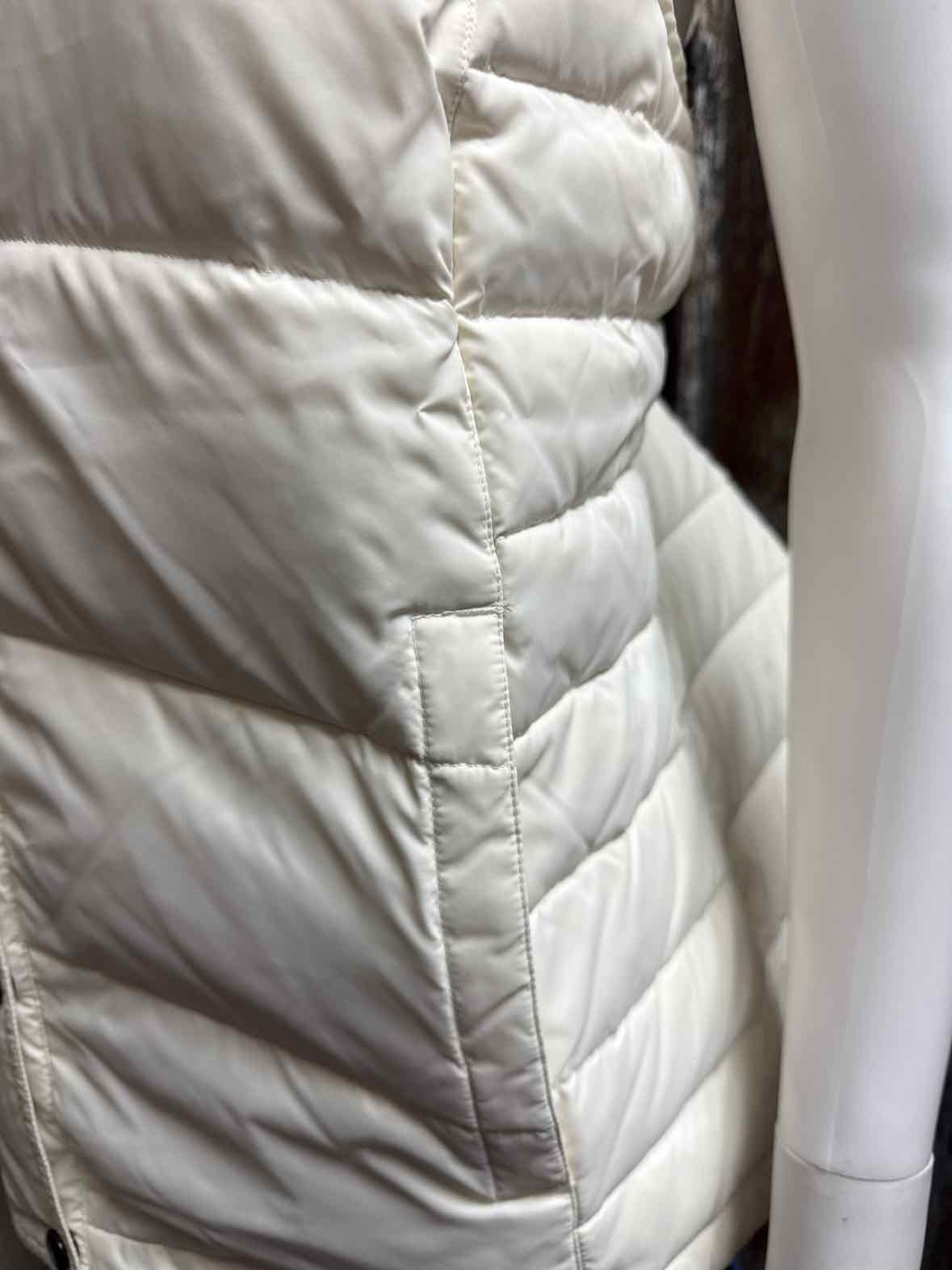 Lands End Size 1X White Vest