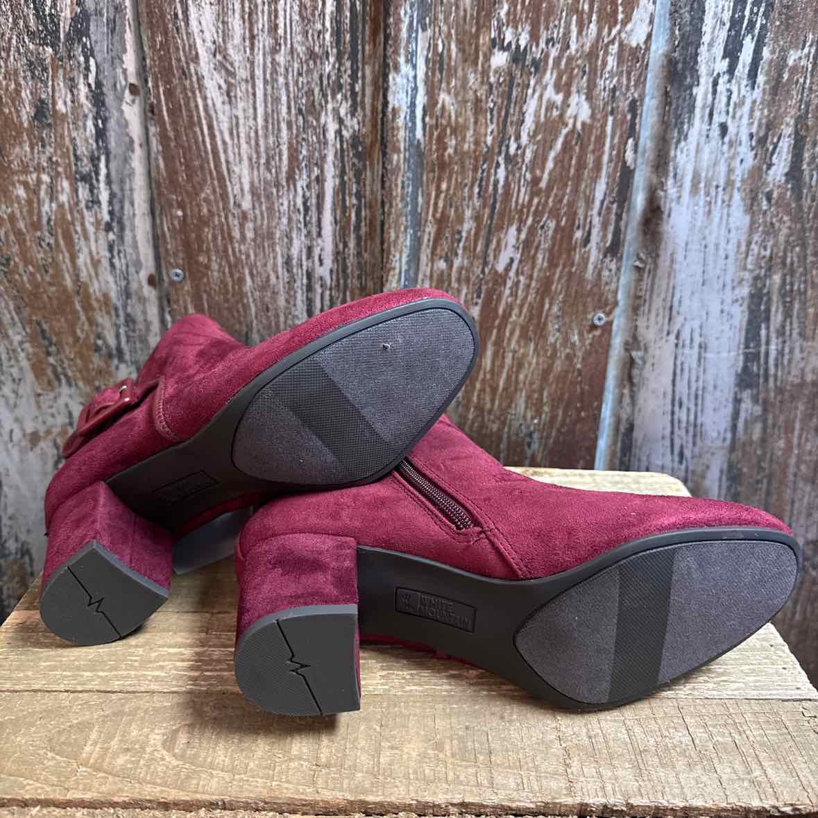 White Mountain 7 Red Shoe Booties