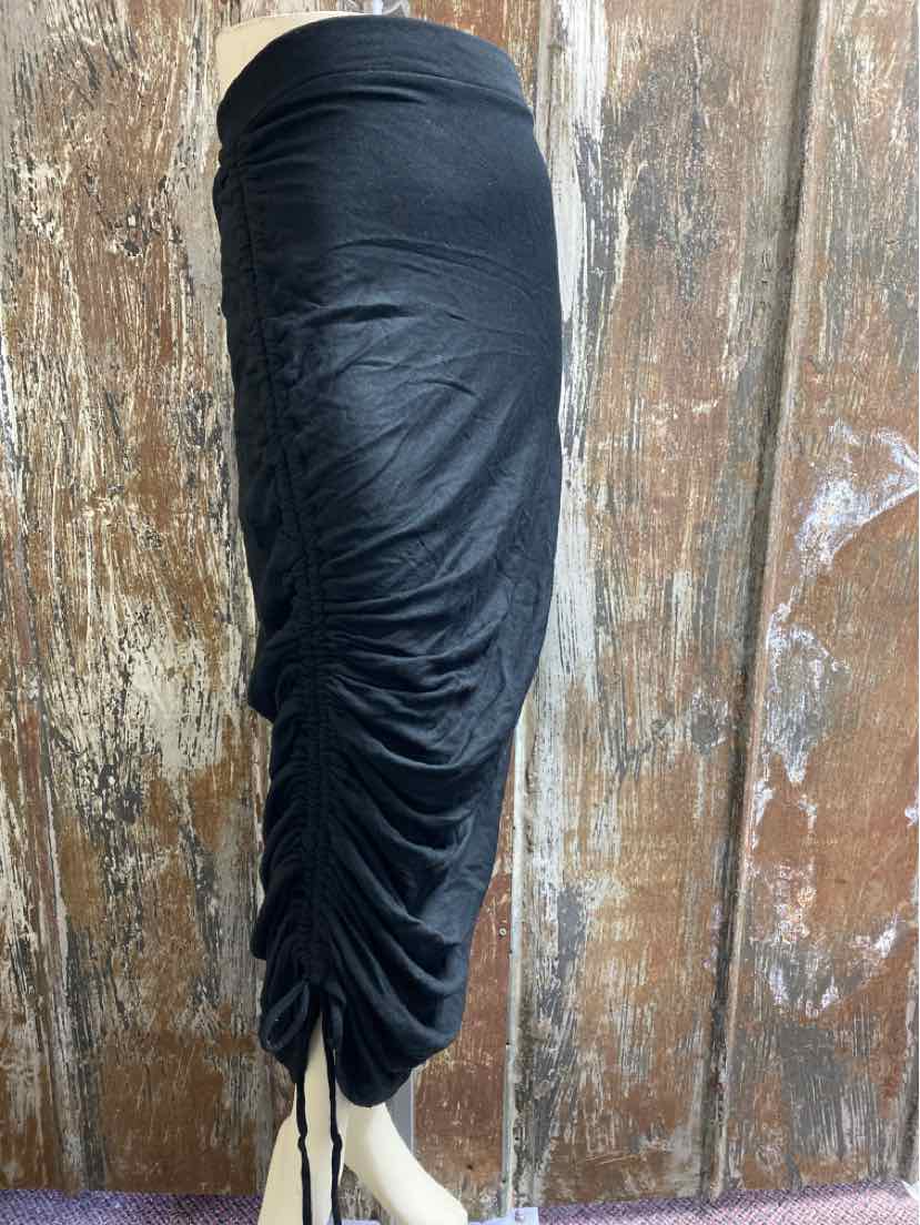 Christian Siriano x Blusalt Size 16/18 Black Skirt