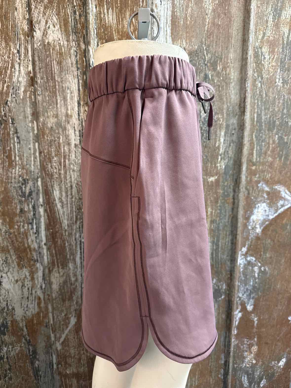lululemon Size 6 (Small) Brown Skirt