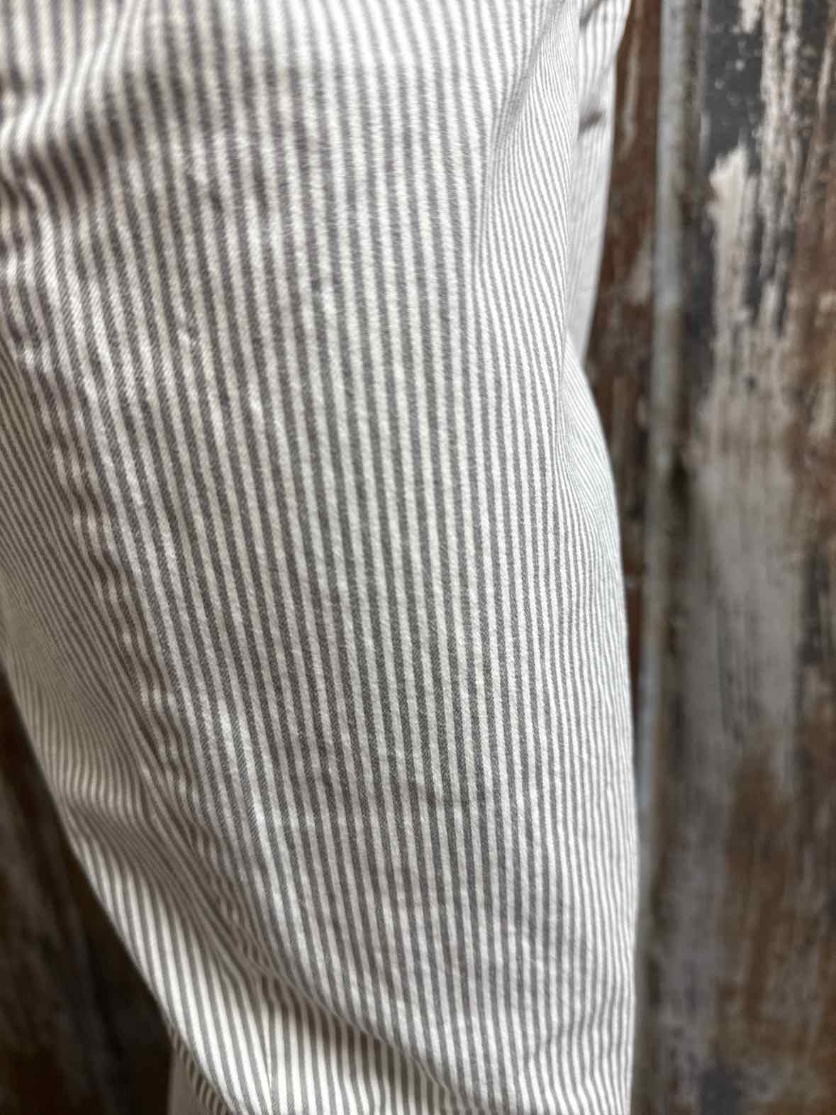 Boden Size 6 Long Gray Stripe Pants
