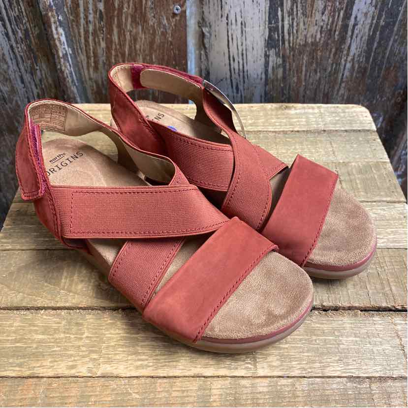 Earth Origins 7.5 Red Sandals