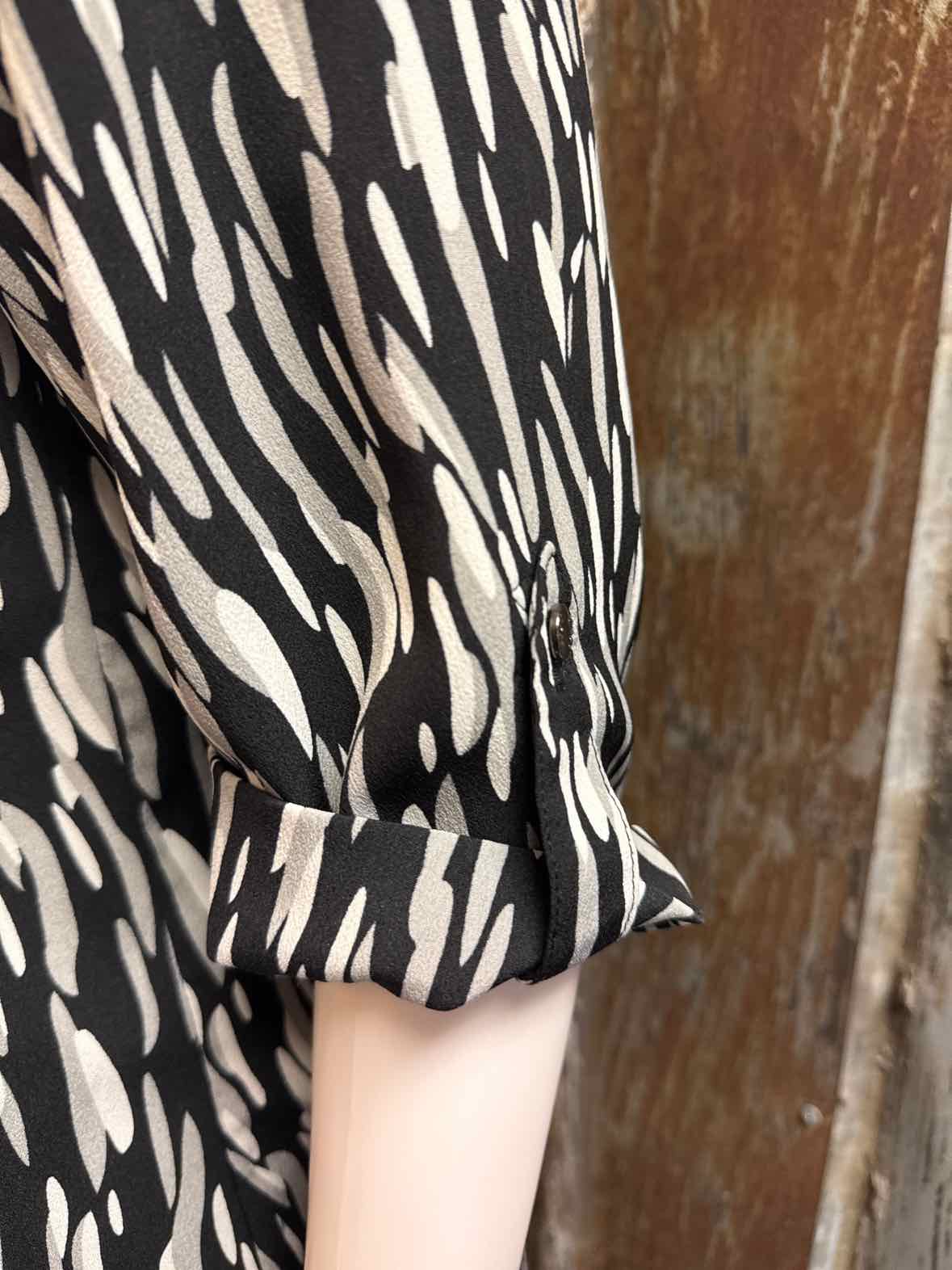 BCBG Maxazria Size Medium Black Print tops