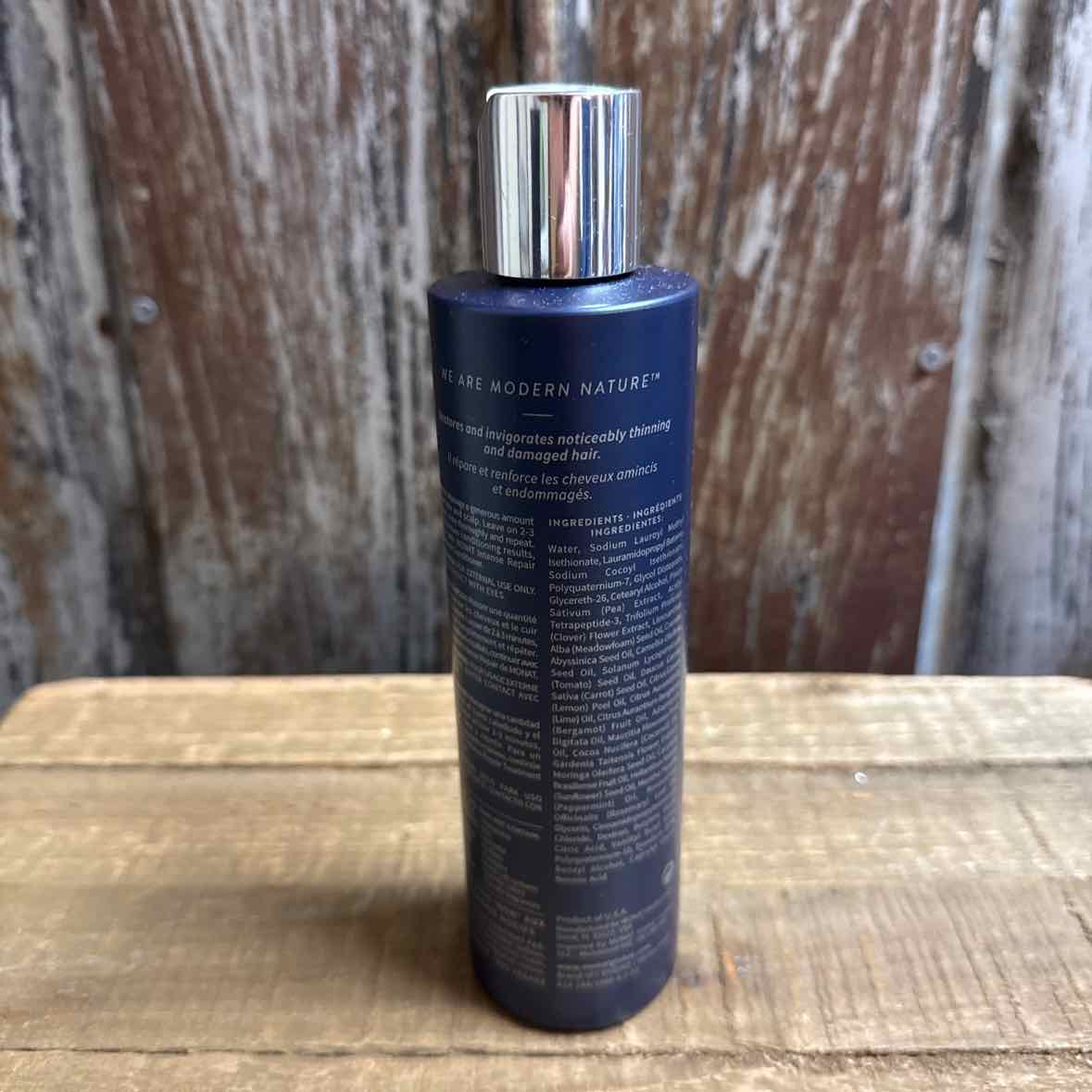 Monat Shampoo and Conditioner