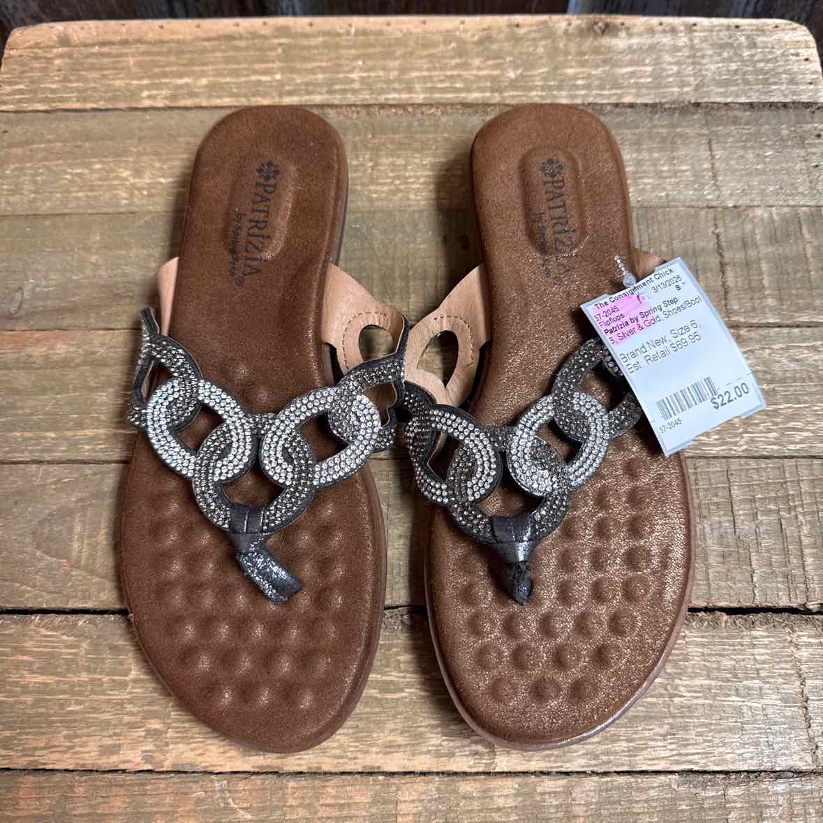 Patrizia by Spring Step 6 Silver & Gold Flipflops