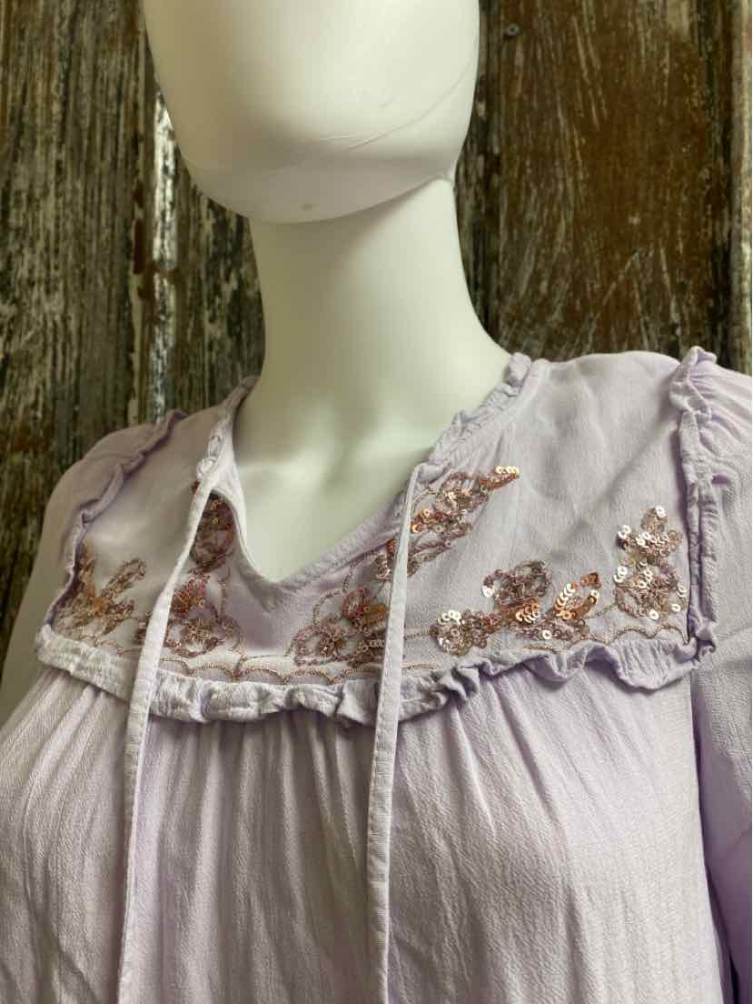 Lauren Conrad Size small Purple tops