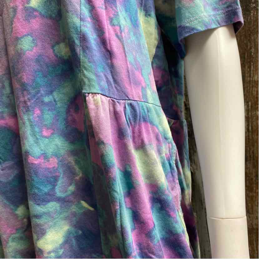 Logo Size Large blue/purple print Dress