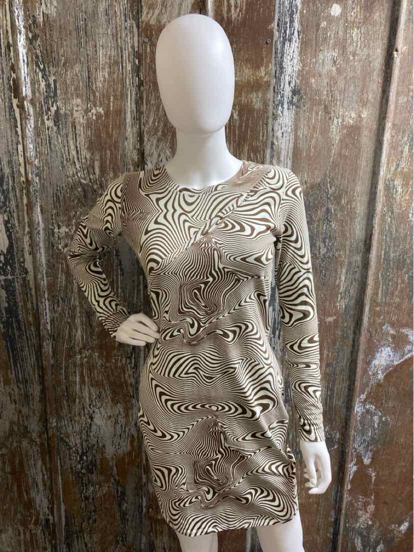 Wild Fable Size small Brown Print Dress