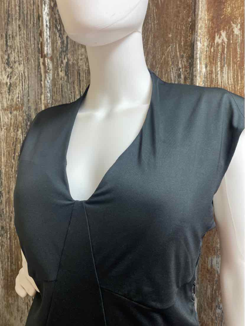 Kinflyte Size 2X Black tops