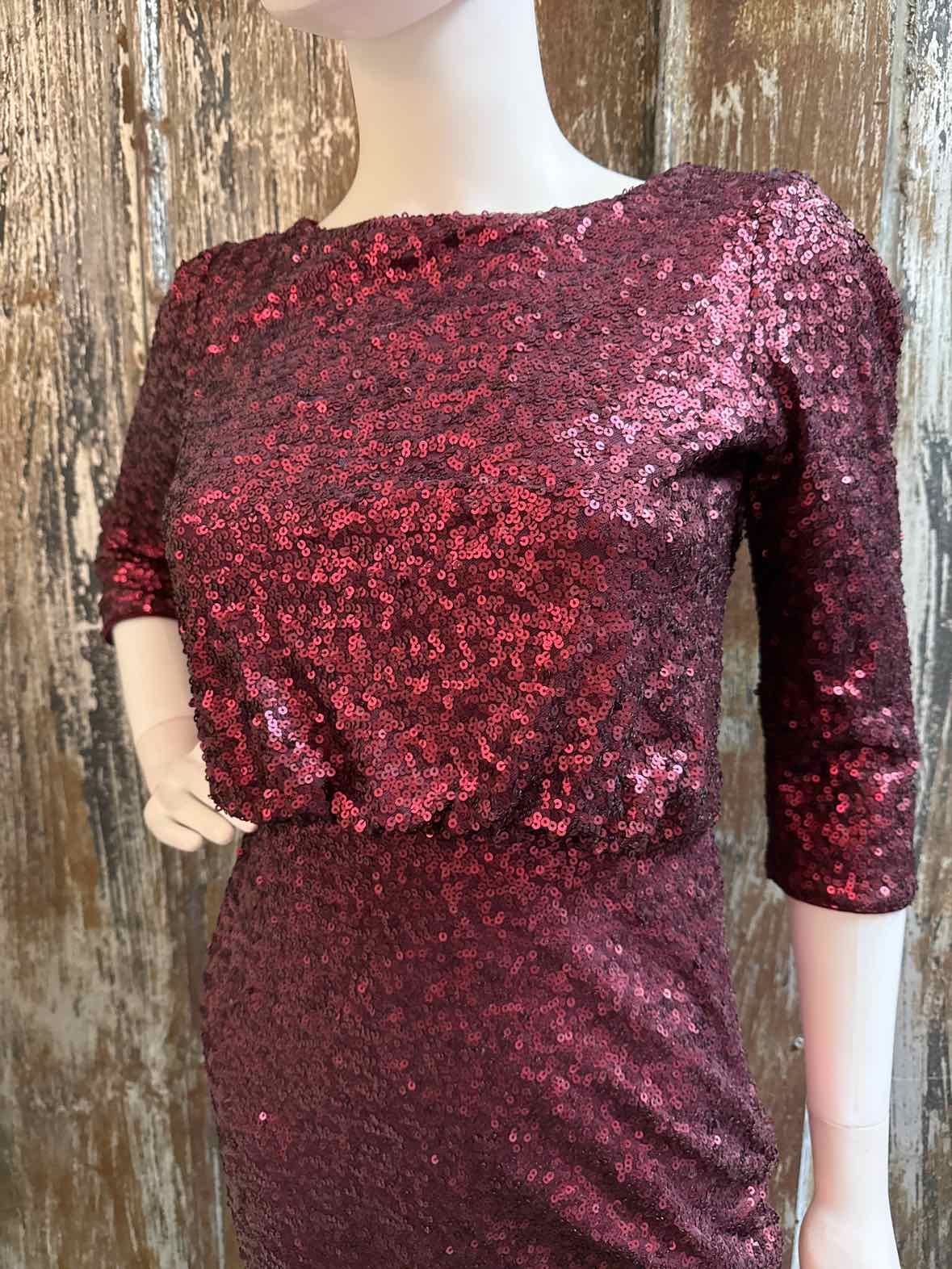 Badgley Mischka Size 6 (Small) Burgundy Dress