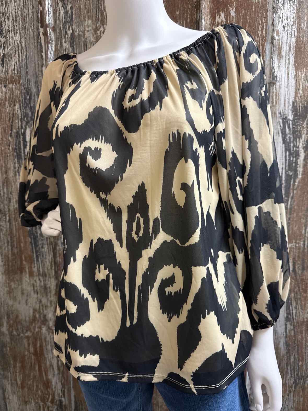 G by Giuliana Size Medium Tan/Black tops