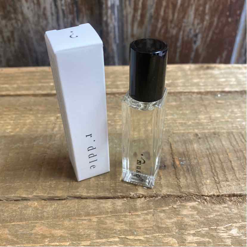 r'ddle Perfume
