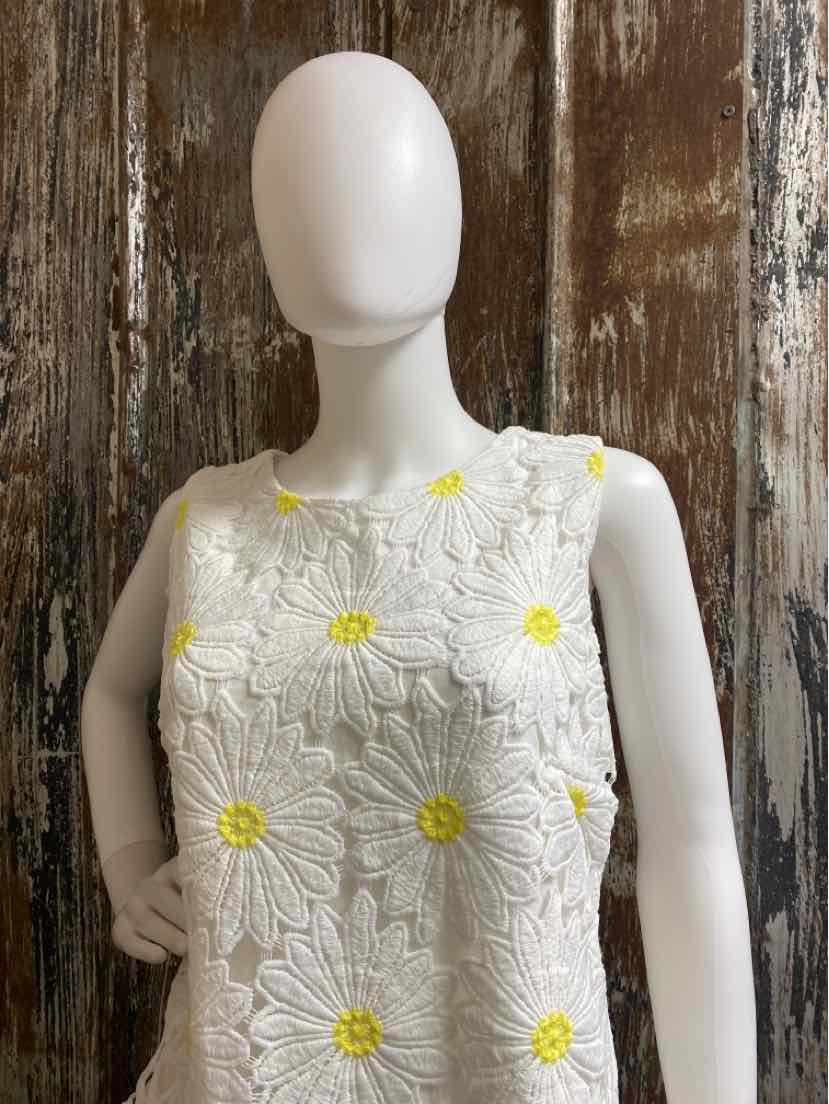 apricot Size Large White Dress