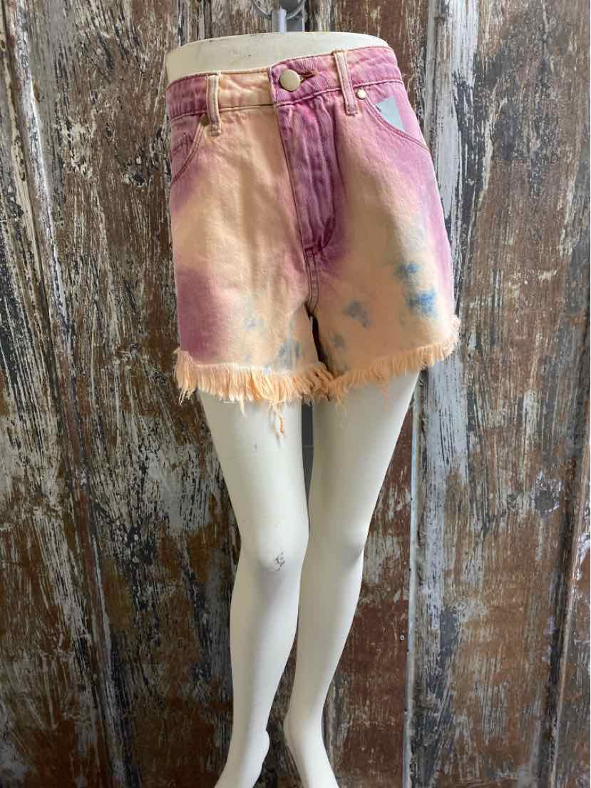 Easel Size Small (4/6) Pink Tie Dyed Shorts