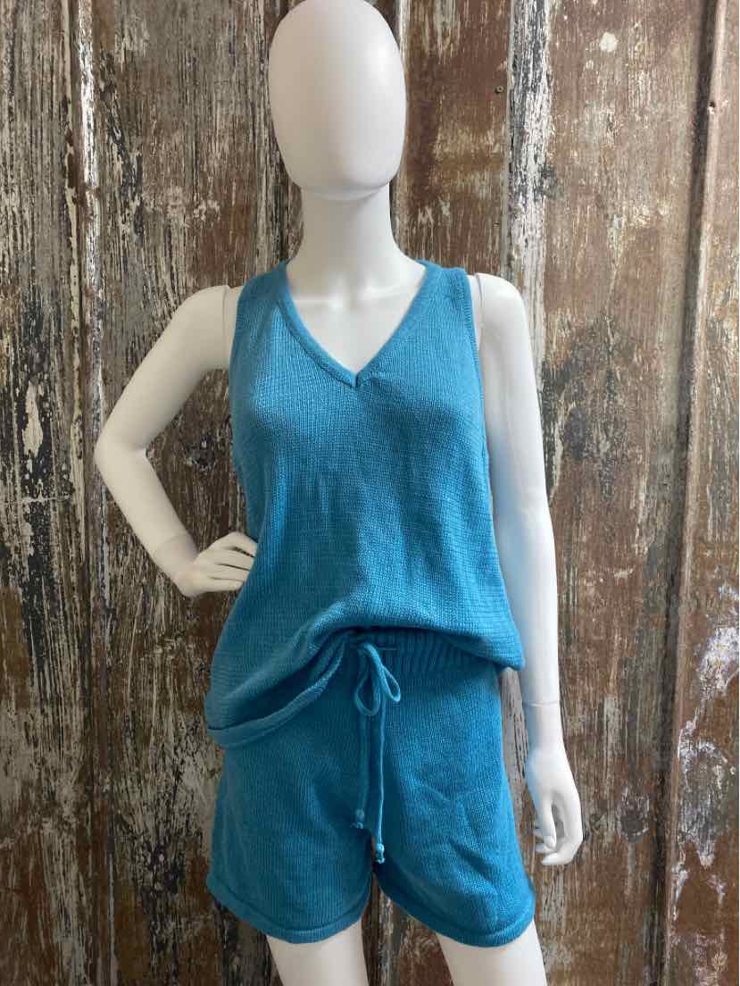 The Free Yoga Size Small Blue Lounge Set