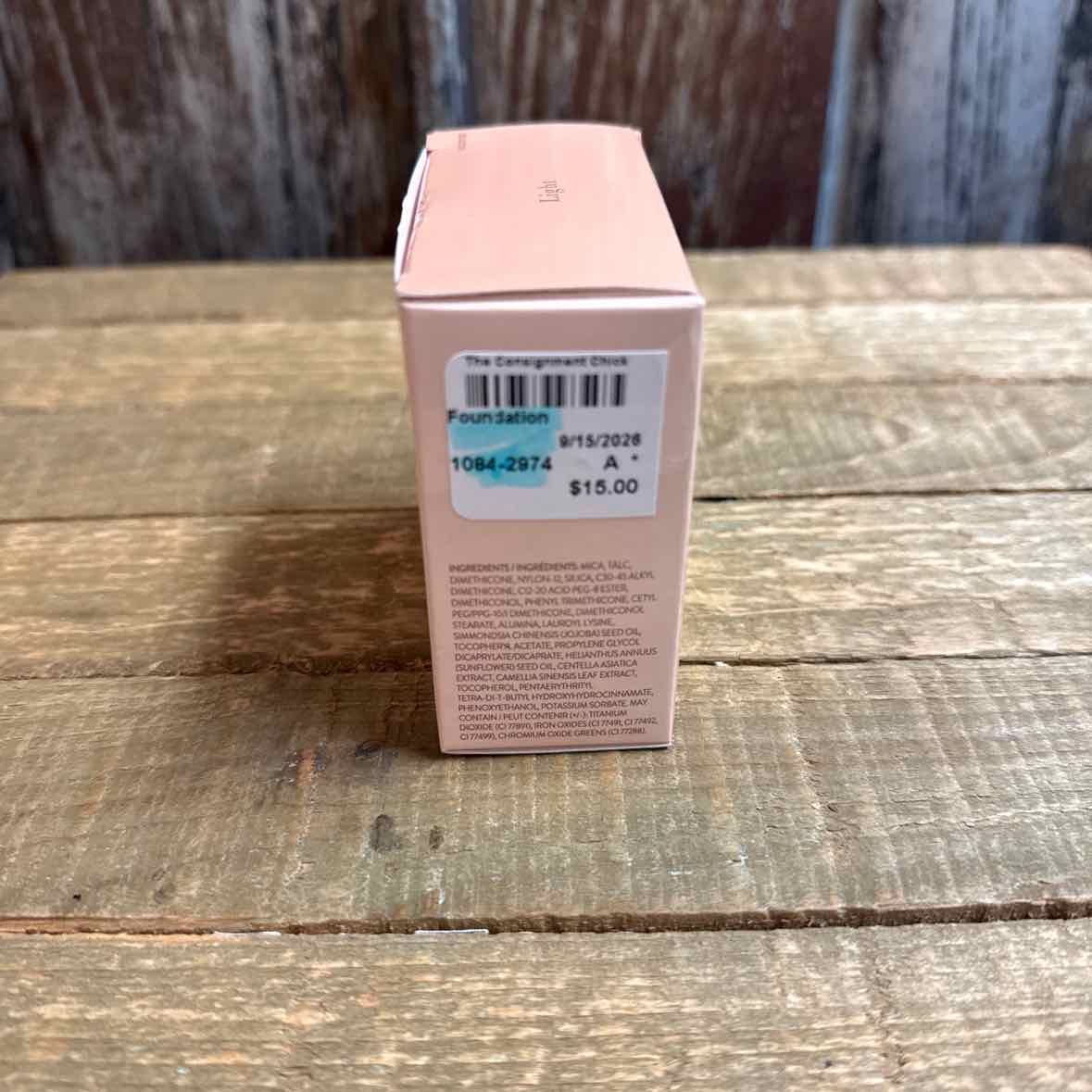 laura geller Foundation