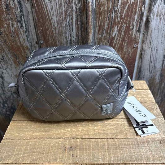 IHKWIP Cosmetic Bag