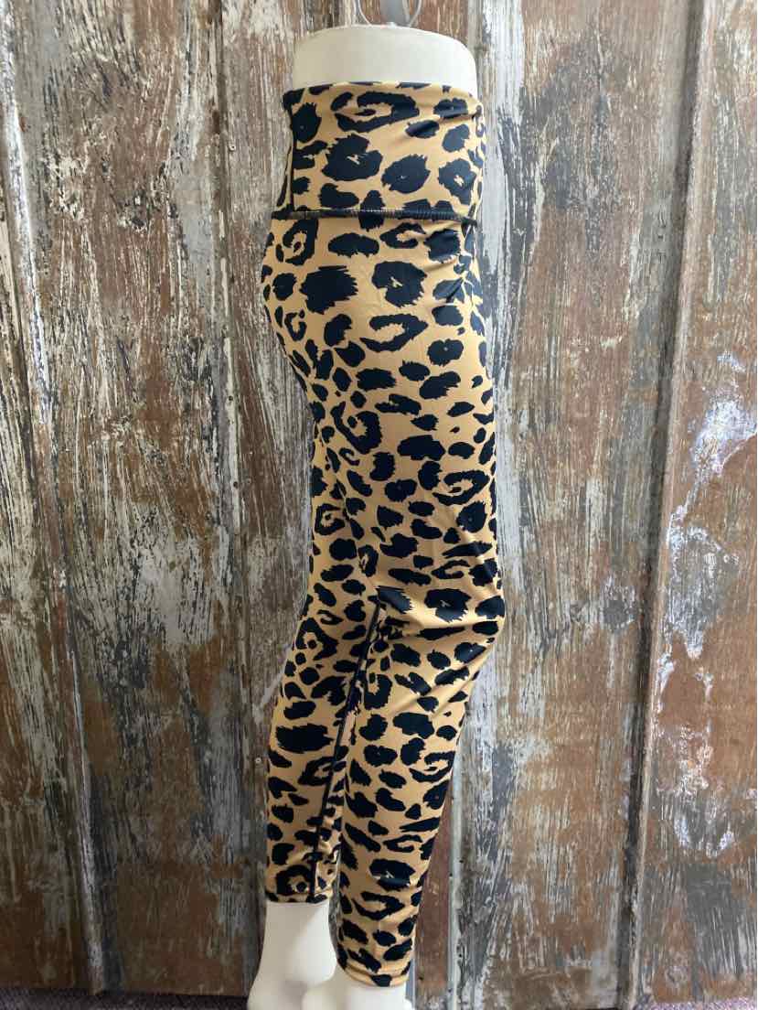 Kimberly C. Size Large (12/14) Animal Print Leggings