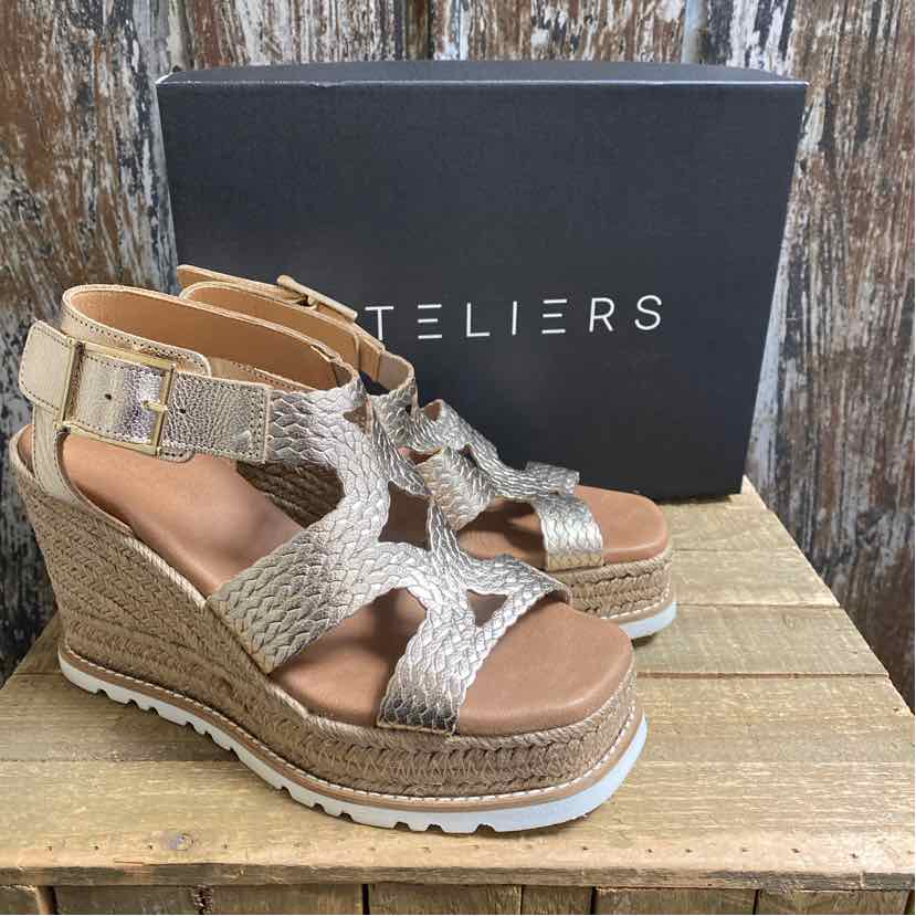 Ateliers 8.5 Gold Shoes
