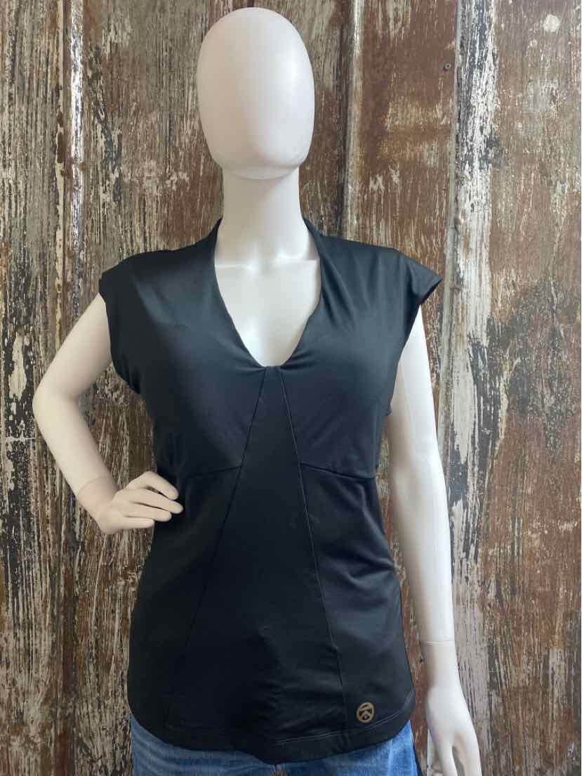 Kinflyte Size 2X Black tops