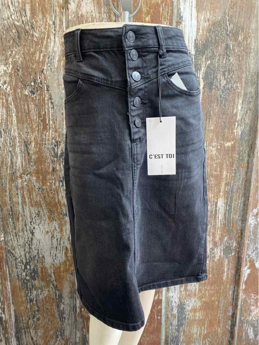 C'est Toi Size Small (4/6) Black Skirt