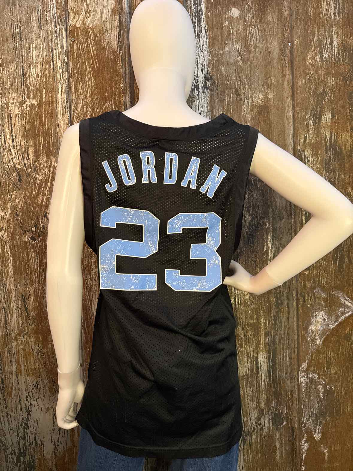 Air Jordan Size Medium Black Tank Jersey