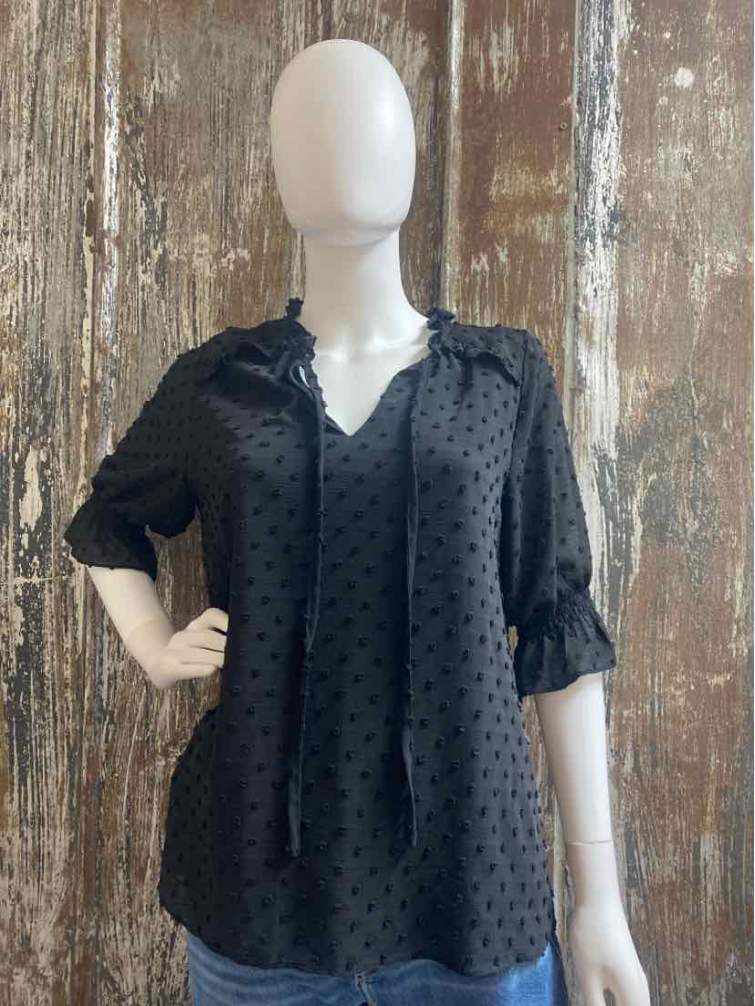 CeCe Size Medium Black tops