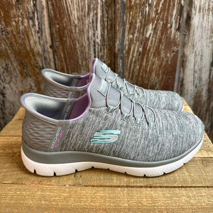 Skechers 6.5 Wide Gray Sneakers