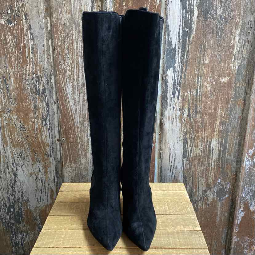 Manolo Blahnik 7.5 Black Boots