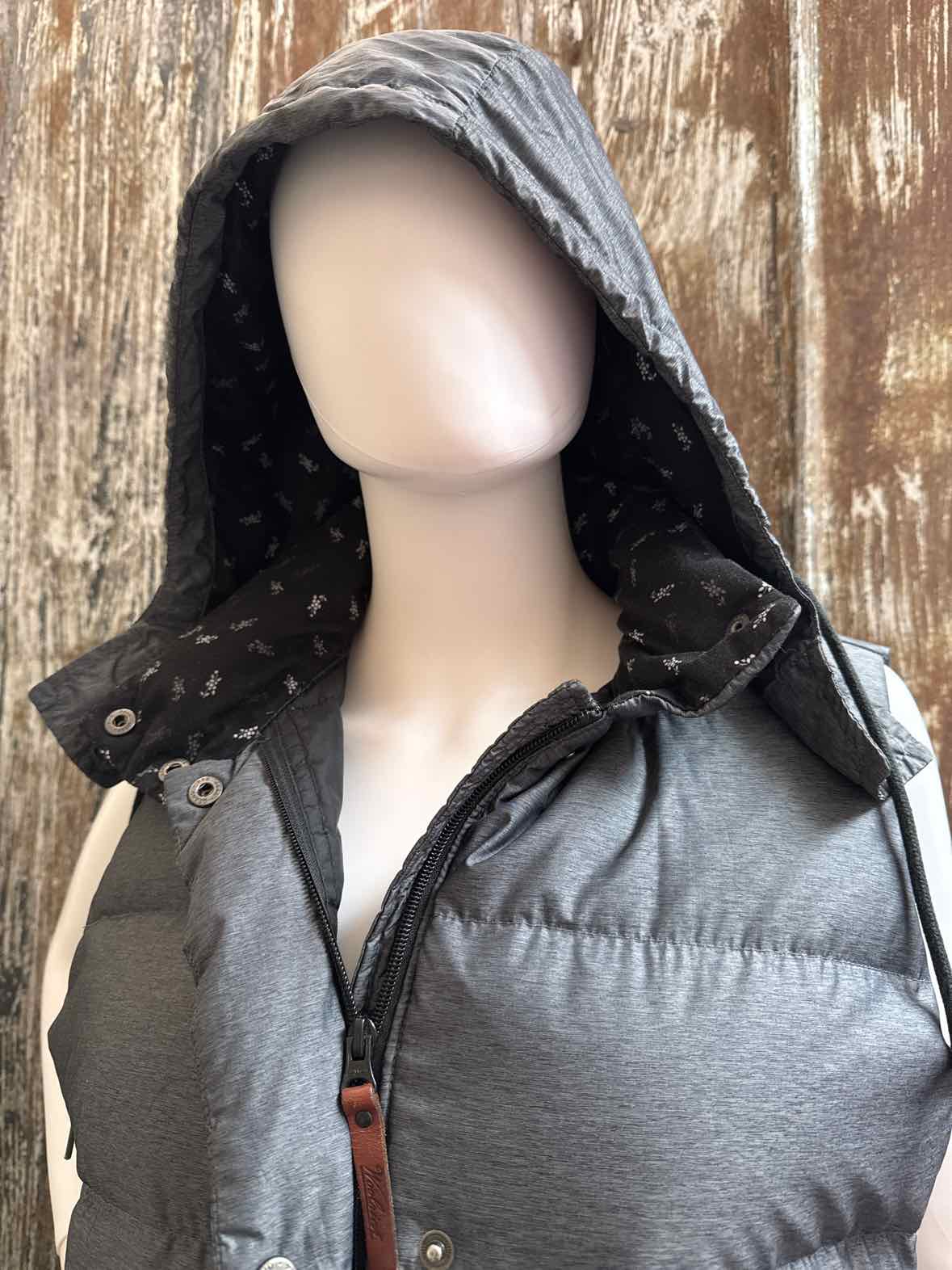 Woolrich Size small Gray Vest