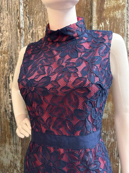 Kay Unger Size 6 (Small) Navy Lace Dress