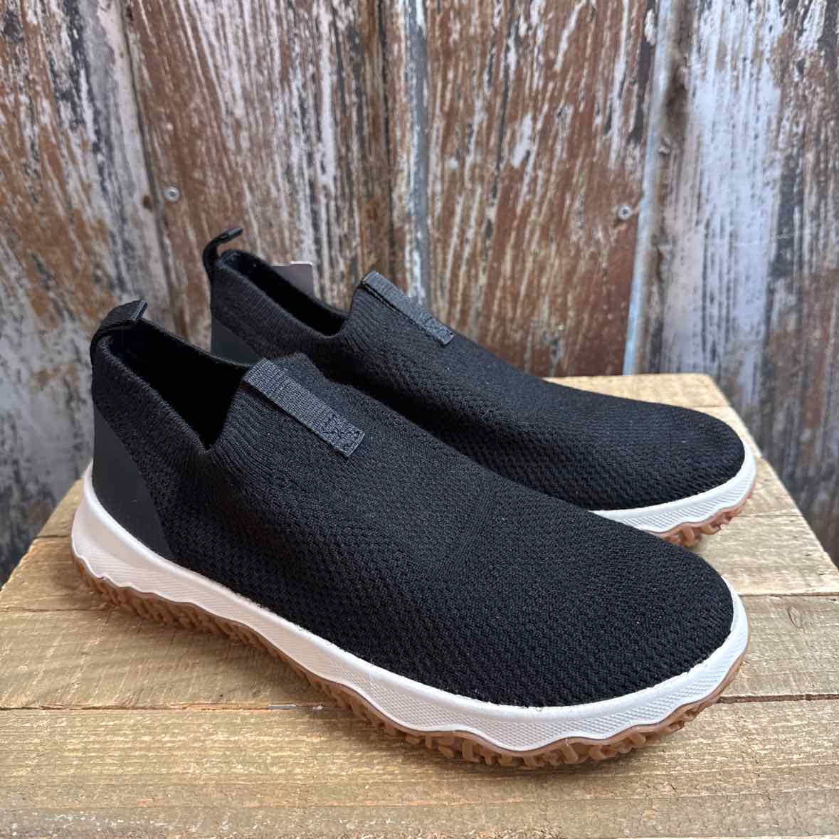 L.L. Bean 8.5 Black Shoes