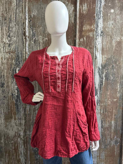 FLAX Size small Red tops