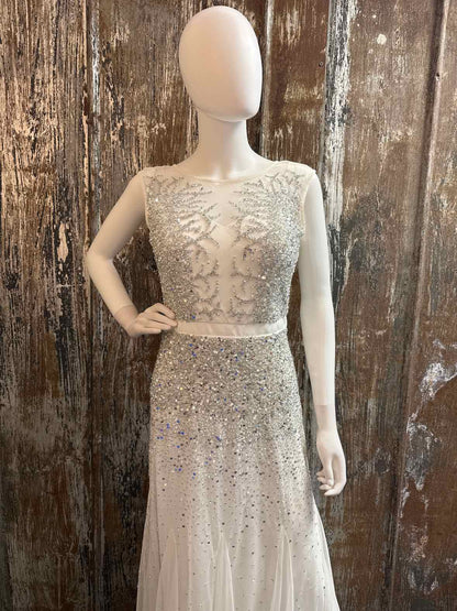 Adrianna Papell Size 4 (Small) White Dress