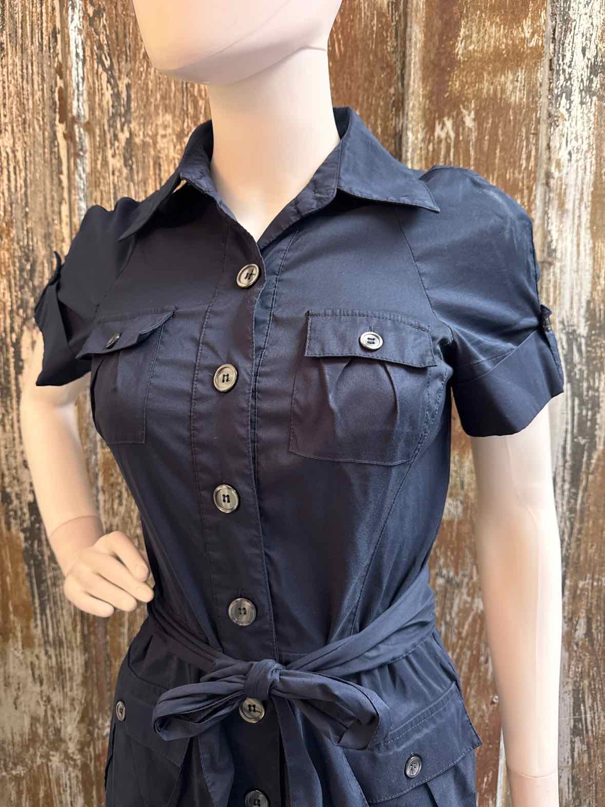Diane Von Furstenberg Size 8 (Medium) Navy Dress