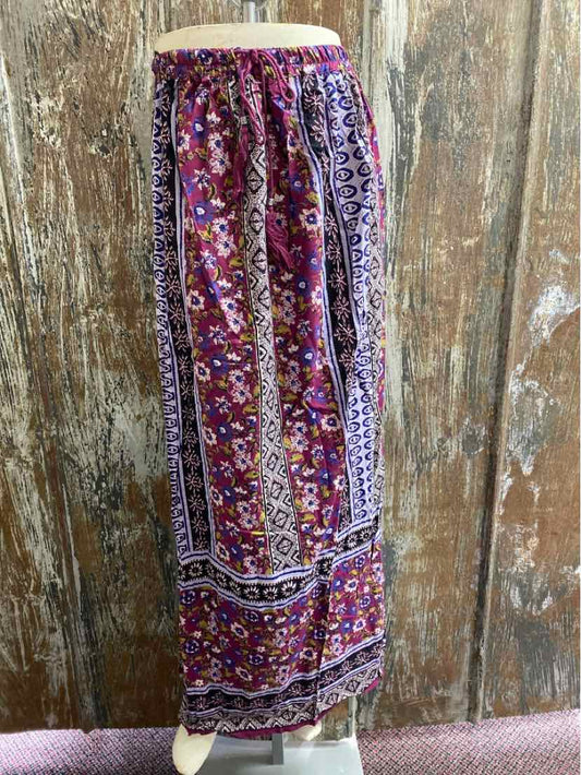 Angie Size Large (12/14) Purple Print Skirt