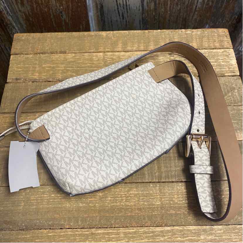 Michael Kors Belt Bag